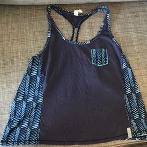 Under Armor Women’s Free Cut Strappy Tank Top (XL)